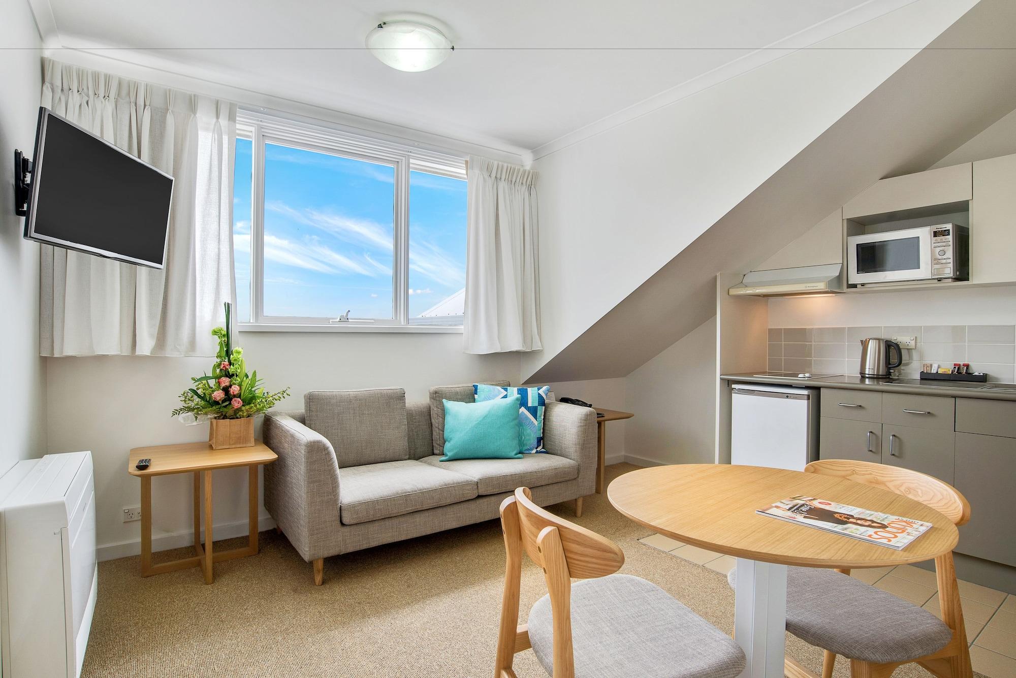 Aligned Corporate Residences Уилямстаун Екстериор снимка