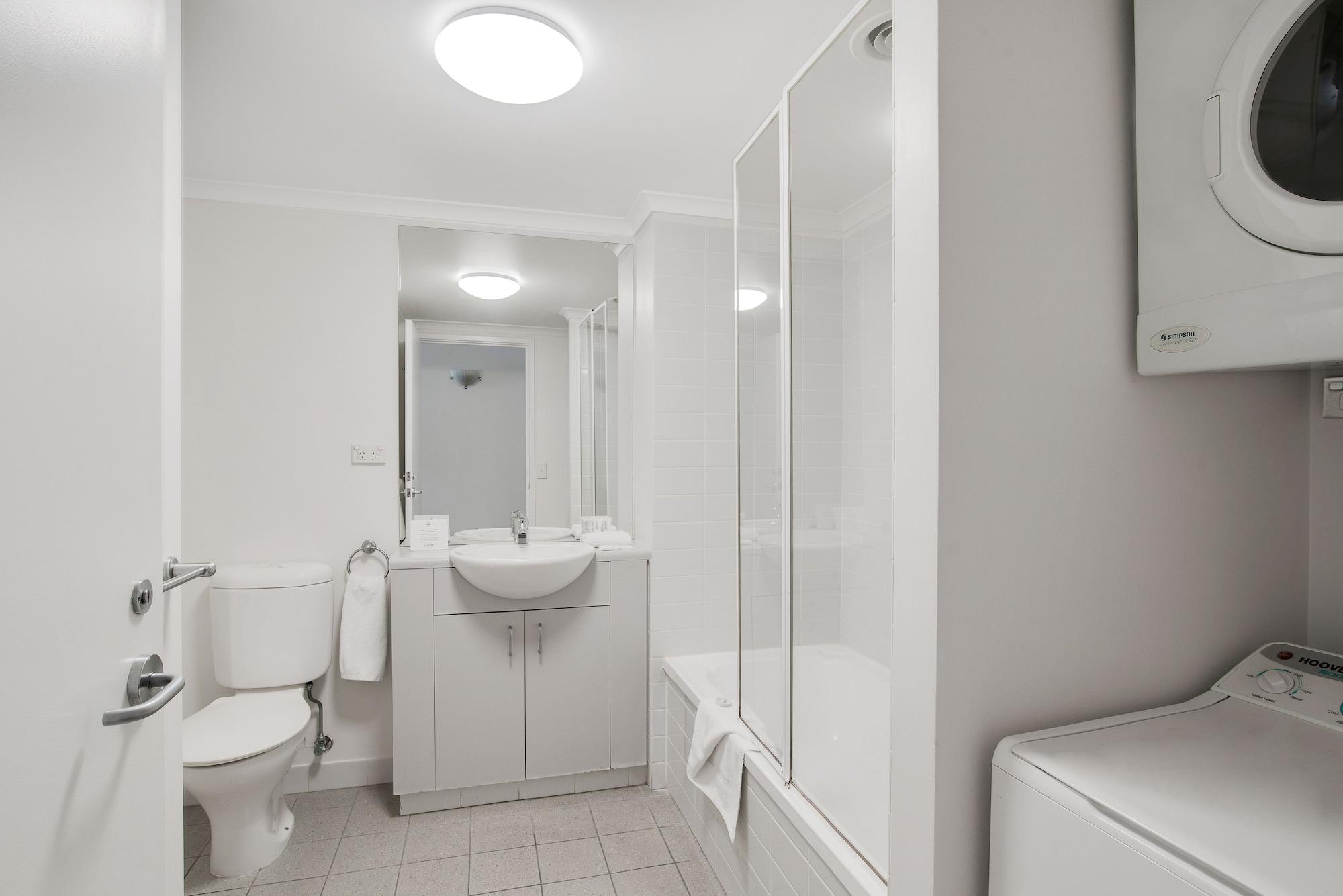 Aligned Corporate Residences Уилямстаун Екстериор снимка