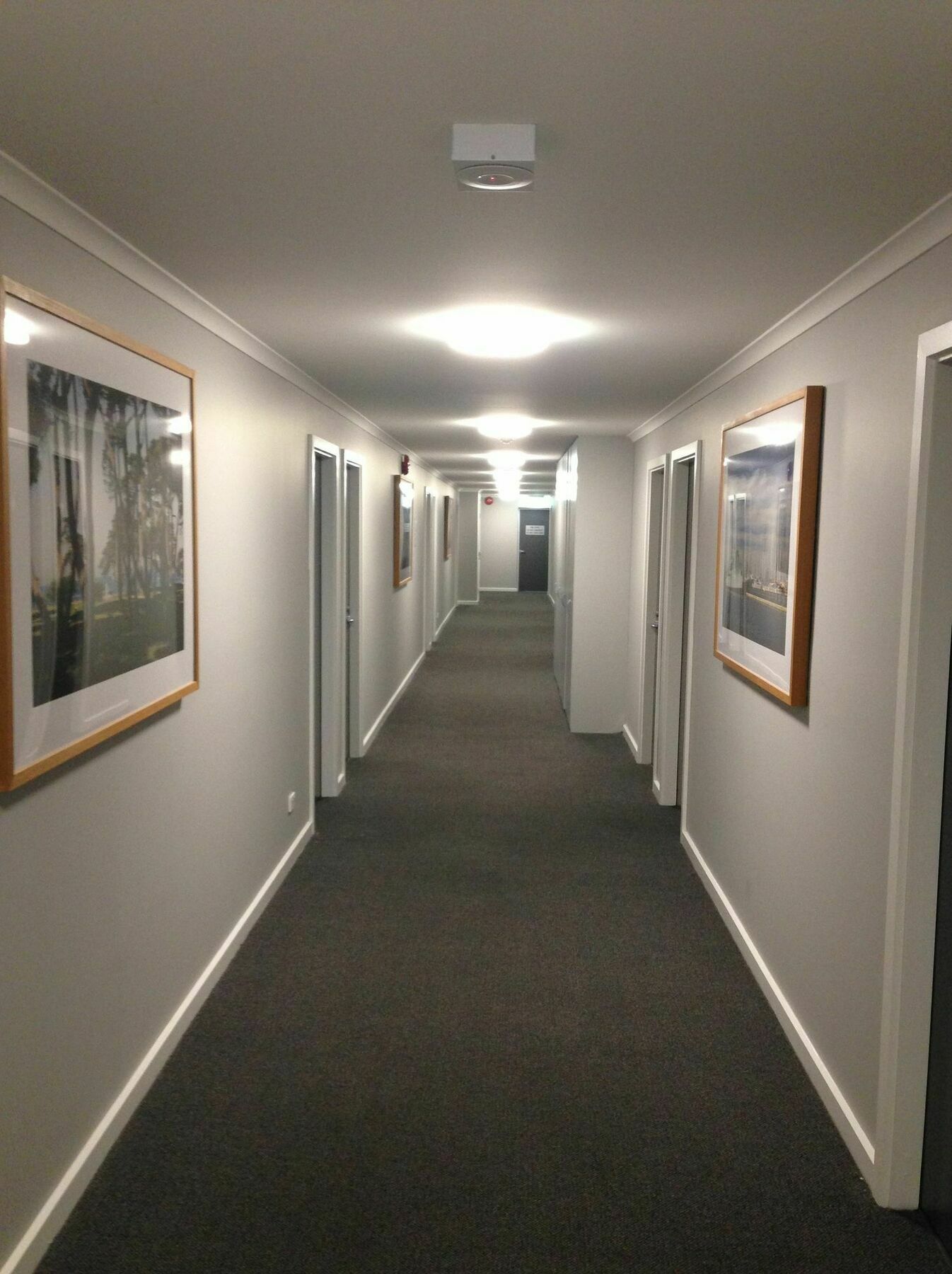 Aligned Corporate Residences Уилямстаун Екстериор снимка