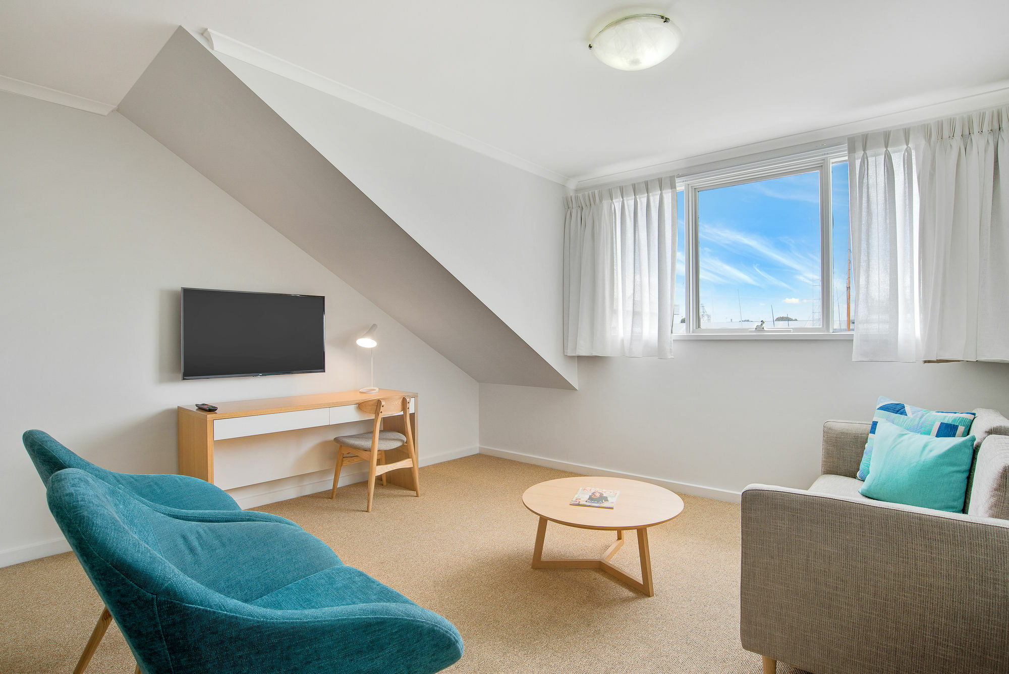 Aligned Corporate Residences Уилямстаун Екстериор снимка